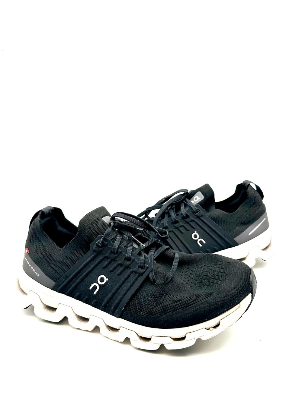On Running Cloud Men's Black and White Sneakers